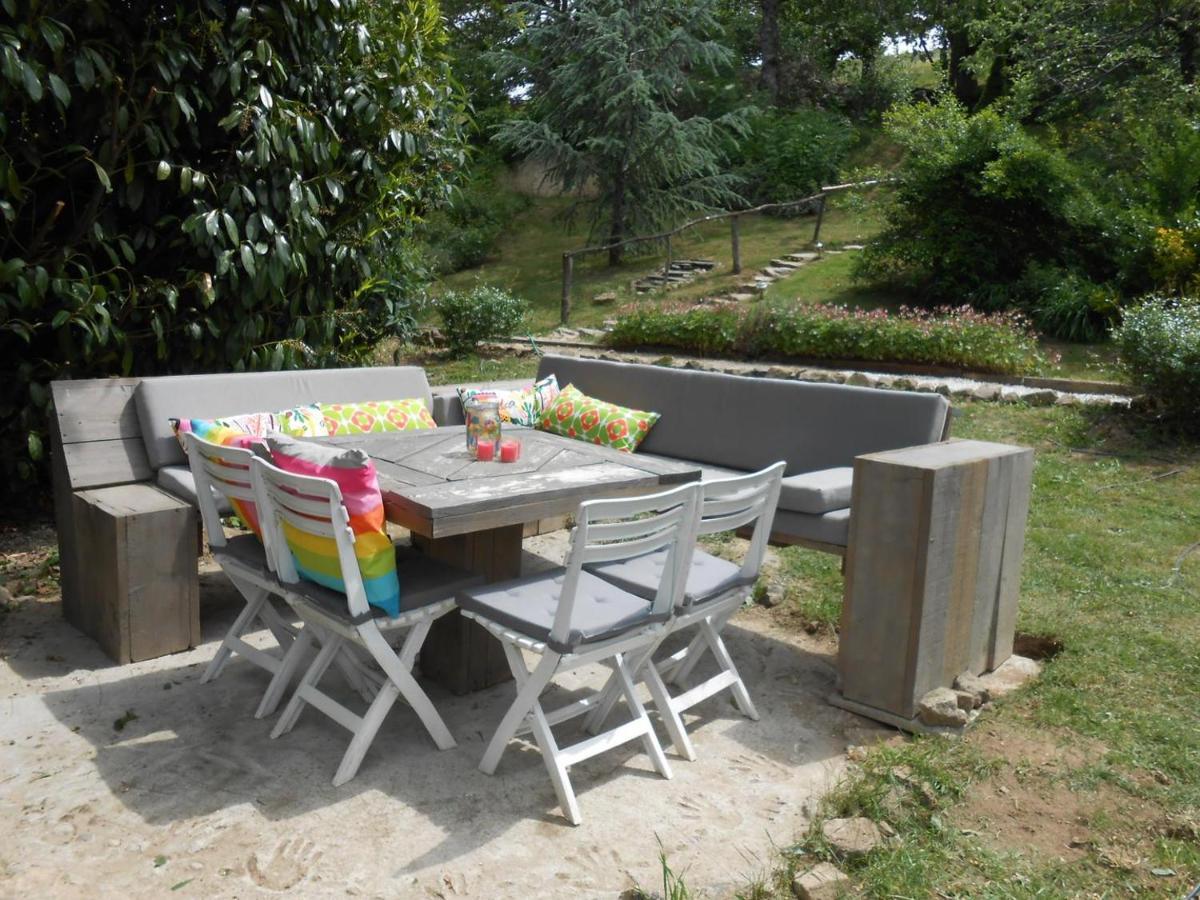 Les Grangeonnes, Gites Nature, Piscine, Bain Nordique, Sauna Pour Accueil Familiale Ou De Groupe Saint-Basile Exterior photo