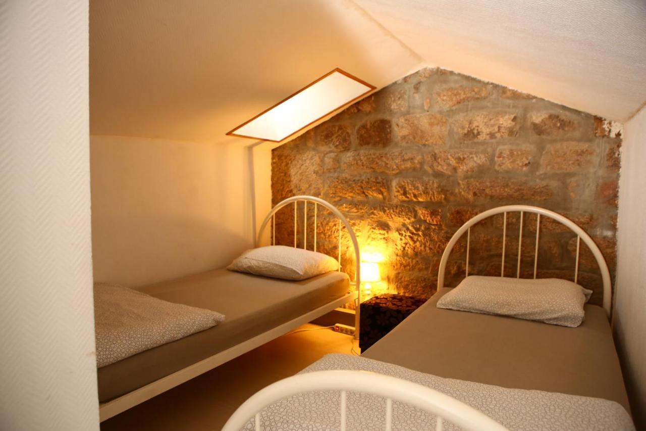 Les Grangeonnes, Gites Nature, Piscine, Bain Nordique, Sauna Pour Accueil Familiale Ou De Groupe Saint-Basile Exterior photo