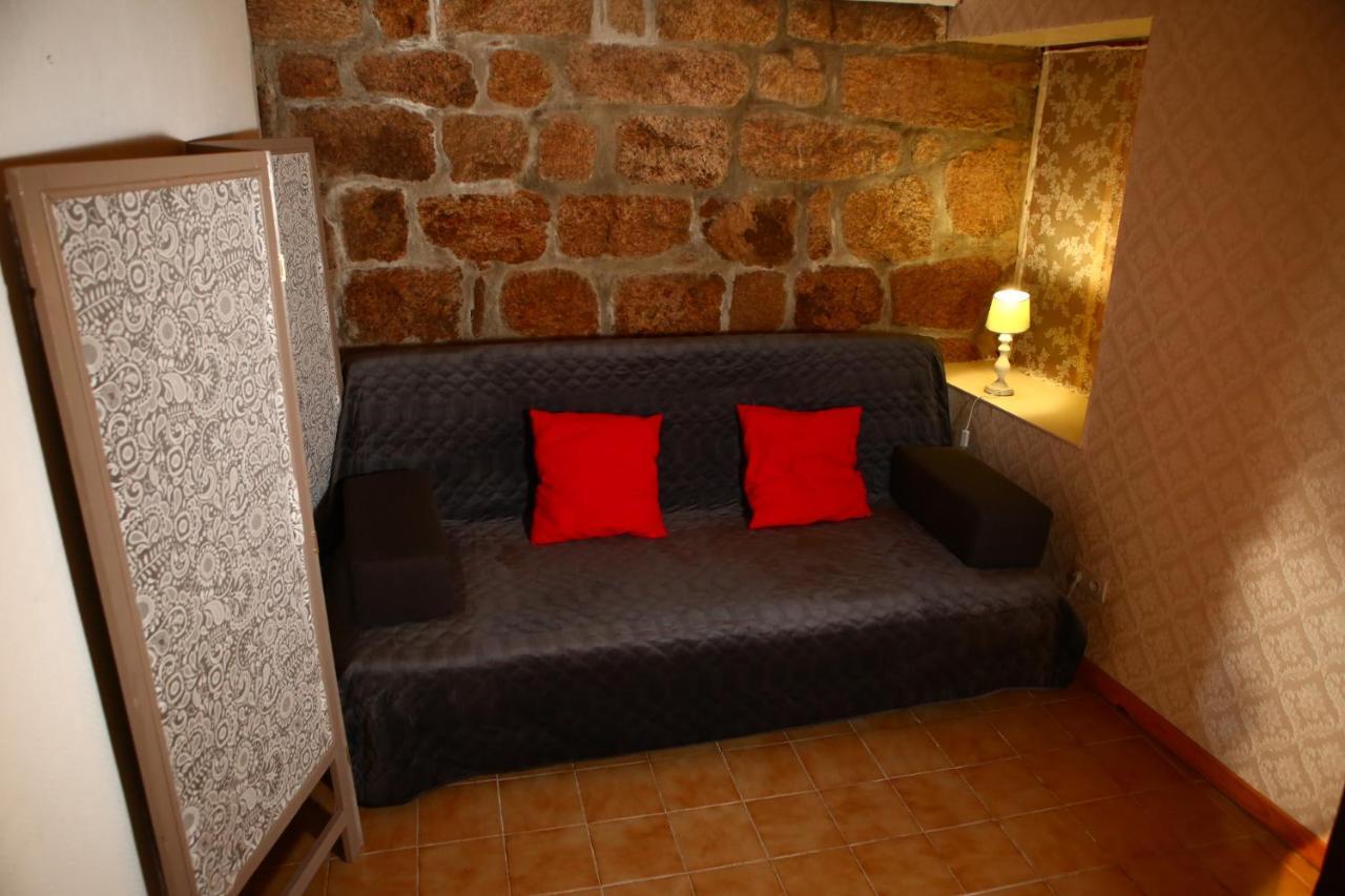 Les Grangeonnes, Gites Nature, Piscine, Bain Nordique, Sauna Pour Accueil Familiale Ou De Groupe Saint-Basile Exterior photo